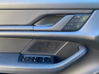 Porsche Taycan 2022