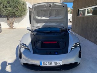 Porsche Taycan 2022