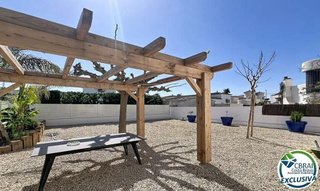 Chalet en venta en Empuriabrava en Castelló d´Empúries