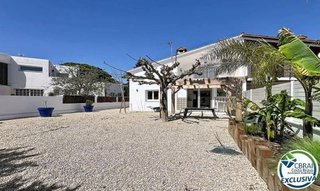 Chalet en venta en Empuriabrava en Castelló d´Empúries