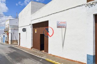 Casa adosada en venta en Villafranca de los Barros