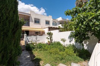 Casa adosada en venta en Los Naranjos - Las Brisas en Marbella