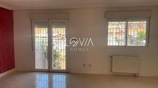 Casa adosada en venta en Fuentebella-San Felix-El Leguario en Parla