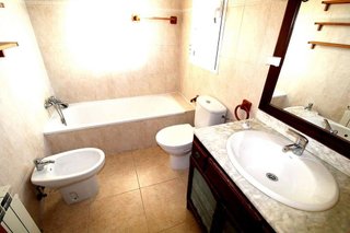Casa adosada en venta en El Vallejo en Azuqueca de Henares