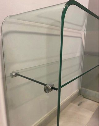 Mesa de cristal moderna