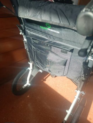 Silla de ruedas plegable NUEVA
