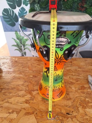 Djembe personalizzato con design tribale