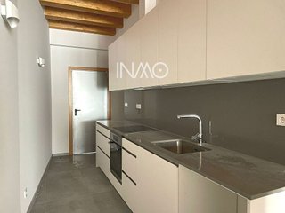 Casa adosada en venta en Centre en Rubí