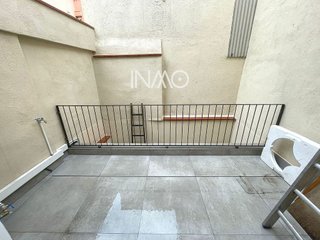 Casa adosada en venta en Centre en Rubí