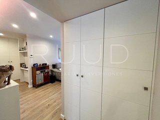 Piso en venta en Gran Via del Mar-Zona Universitaria en Castelldefels