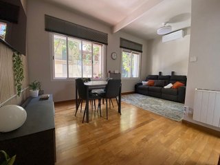 Piso en venta en Sants en Barcelona