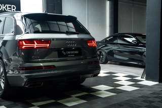 AUDI Q7 3.0 TDI S-LINE