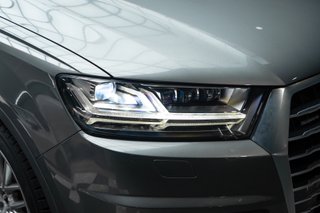 AUDI Q7 3.0 TDI S-LINE