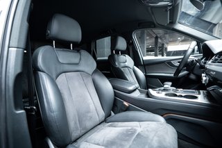 AUDI Q7 3.0 TDI S-LINE