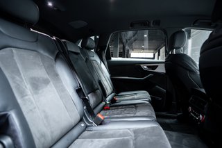 AUDI Q7 3.0 TDI S-LINE