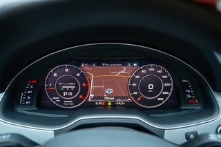 AUDI Q7 3.0 TDI S-LINE