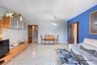 Piso en venta en Artigas - Llefià en Badalona