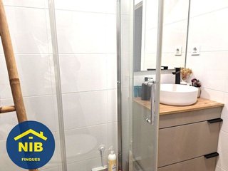 Piso en venta en La Prosperitat en Barcelona