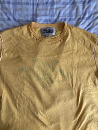 Camiseta Zara Bad Bunny Amarilla