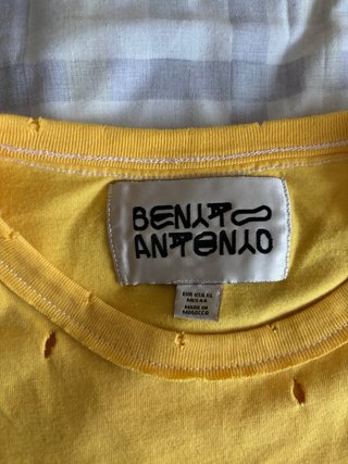Camiseta Zara Bad Bunny Amarilla