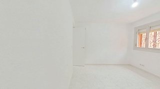 Piso en venta en Les Roquetes en Barcelona