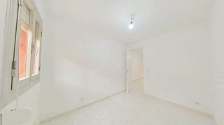Piso en venta en Les Roquetes en Barcelona