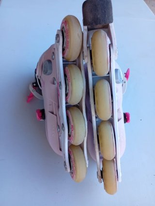 Patines en línea rosas, talla 28-31