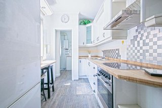 Piso en venta en Colores - Entreparques en Sevilla