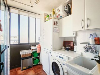 Piso en venta en Playa de la Fontanilla en Marbella