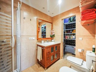 Piso en venta en Playa de la Fontanilla en Marbella