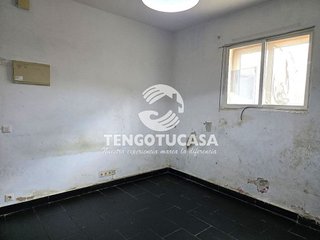 Piso en venta en Aeropuerto en Madrid