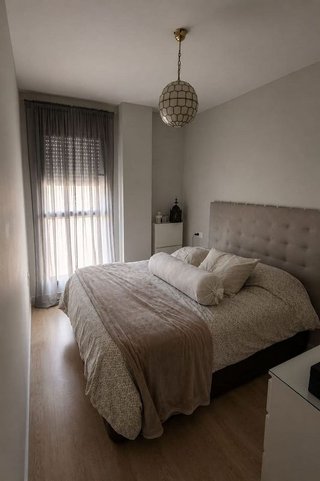 Piso en venta en Colores - Entreparques en Sevilla