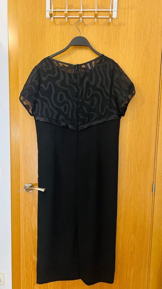 Vestido negro con encaje