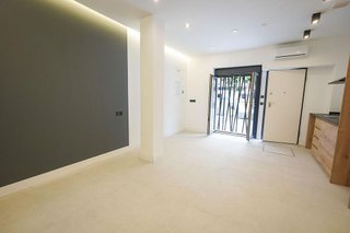 Piso en venta en Los Remedios en Sevilla