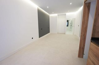 Piso en venta en Los Remedios en Sevilla