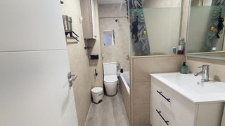 Piso en venta en Parque Ayala - Jardín de la Abadía - Huelín en Málaga