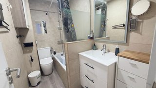 Piso en venta en Parque Ayala - Jardín de la Abadía - Huelín en Málaga