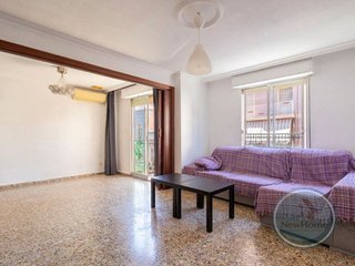 Piso en venta en Carrús Est - Camí dels Magros en Elche