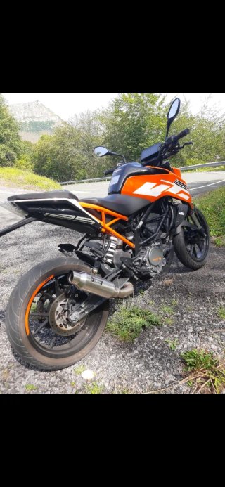 KTM Duke 125 2019 Naranja/Negra