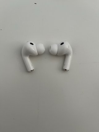 AirPods Pro 3 Abiertos pero Sin Usar