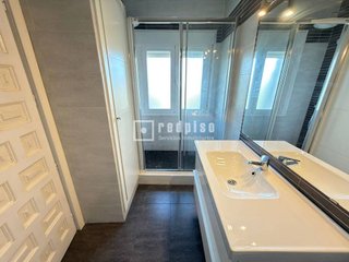 Casa adosada en venta en Cerro de Alarcón - Puente La Sierra - Mirador del Romero en Valdemorillo