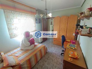 Chalet en venta en Martos