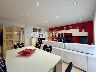 Chalet en venta en Torre Baró en Barcelona