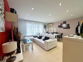 Chalet en venta en Torre Baró en Barcelona