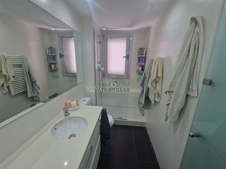 Chalet en venta en Vallirana