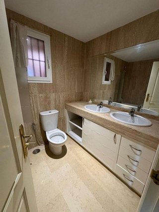 Piso en venta en Elviria en Marbella