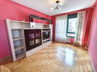 Piso en venta en Tremañes en Gijón