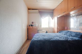 Piso en venta en La Verneda i la Pau en Barcelona