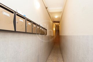 Piso en venta en El Raval en Barcelona