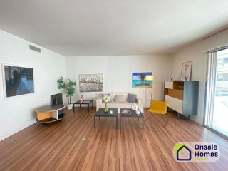 Piso en venta en Playa Bajadilla - Puertos en Marbella